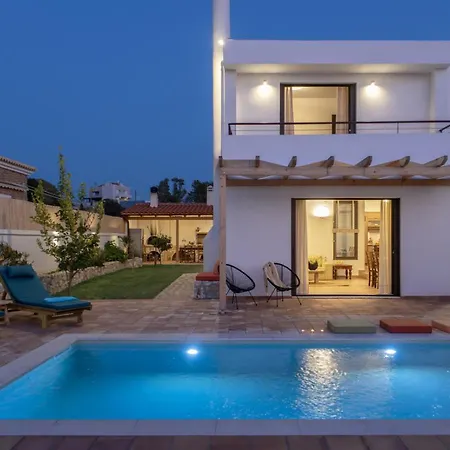 Amalia Retreat Boutique With Pool In Akrotiri *